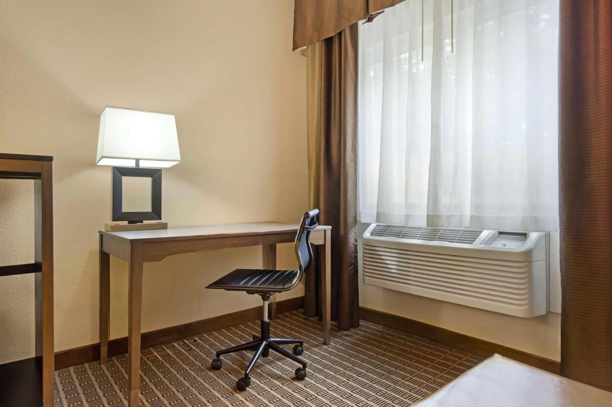 Best Western Plus Yakima Hotel Exterior foto