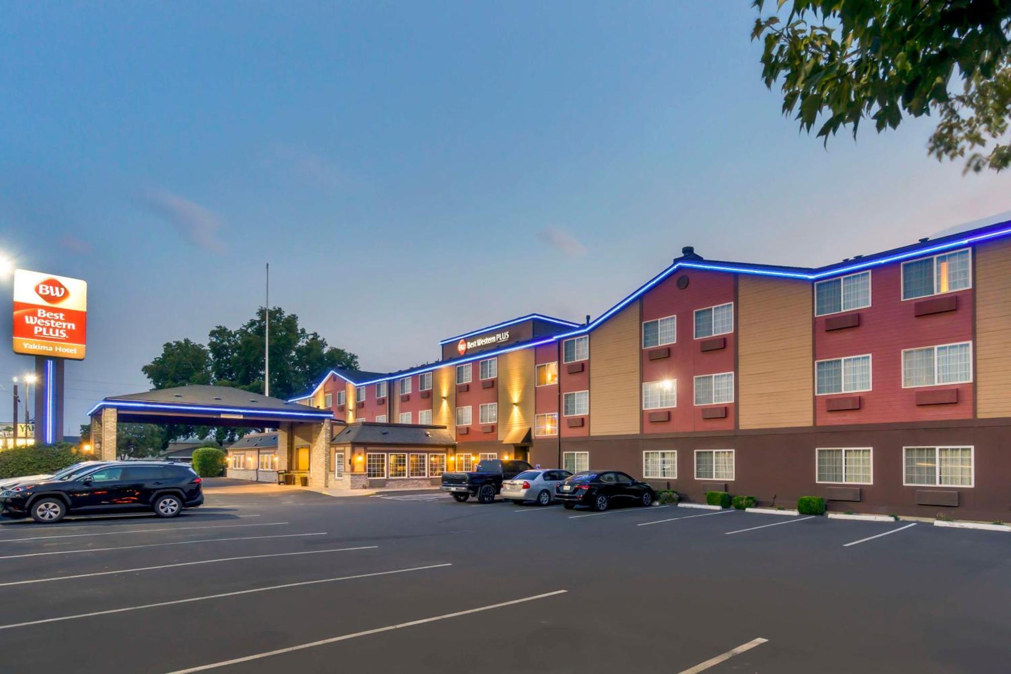 Best Western Plus Yakima Hotel Exterior foto